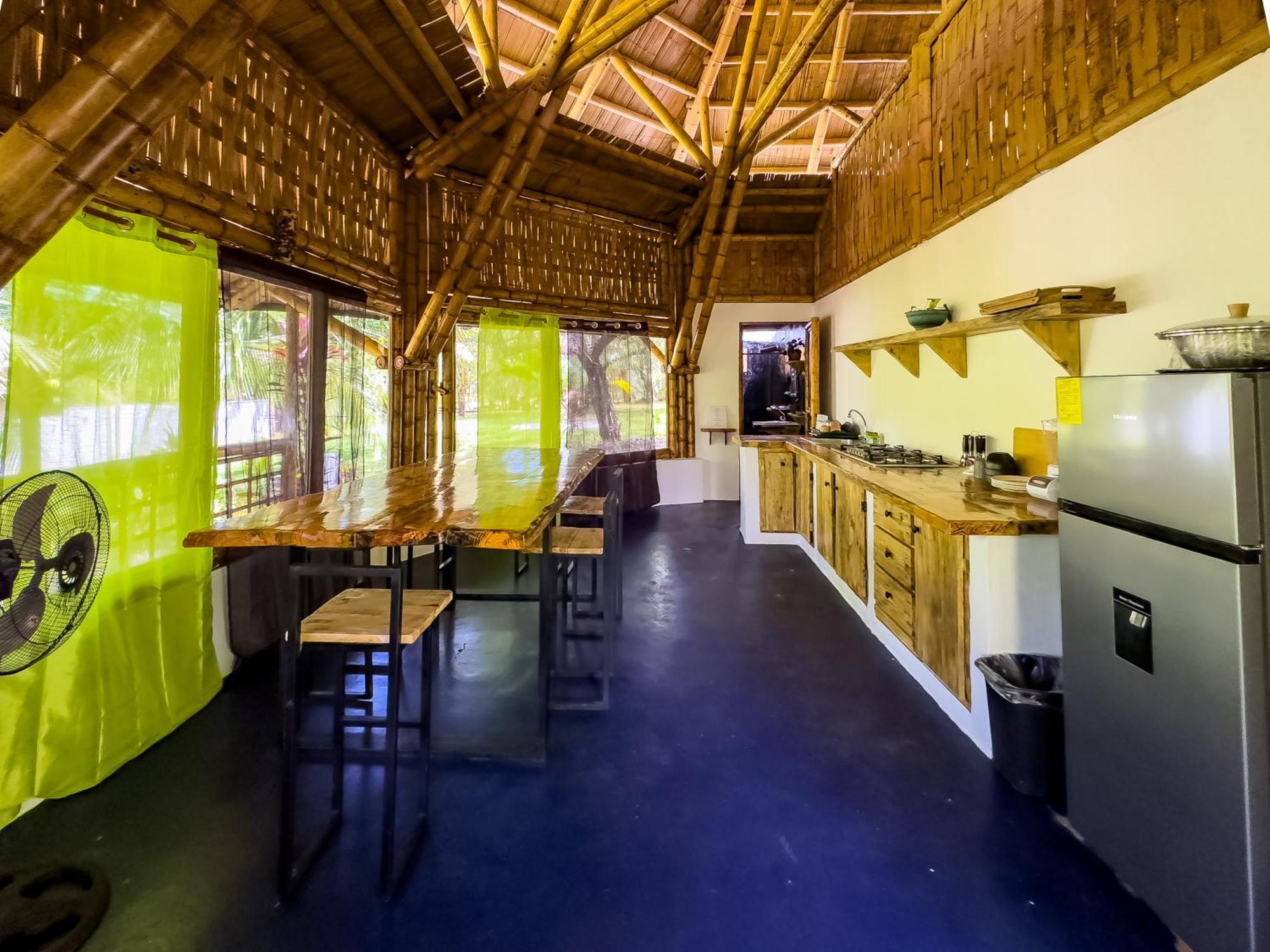 Eco-Lodge Deseo Bamboo Santa Catalina Exterior photo