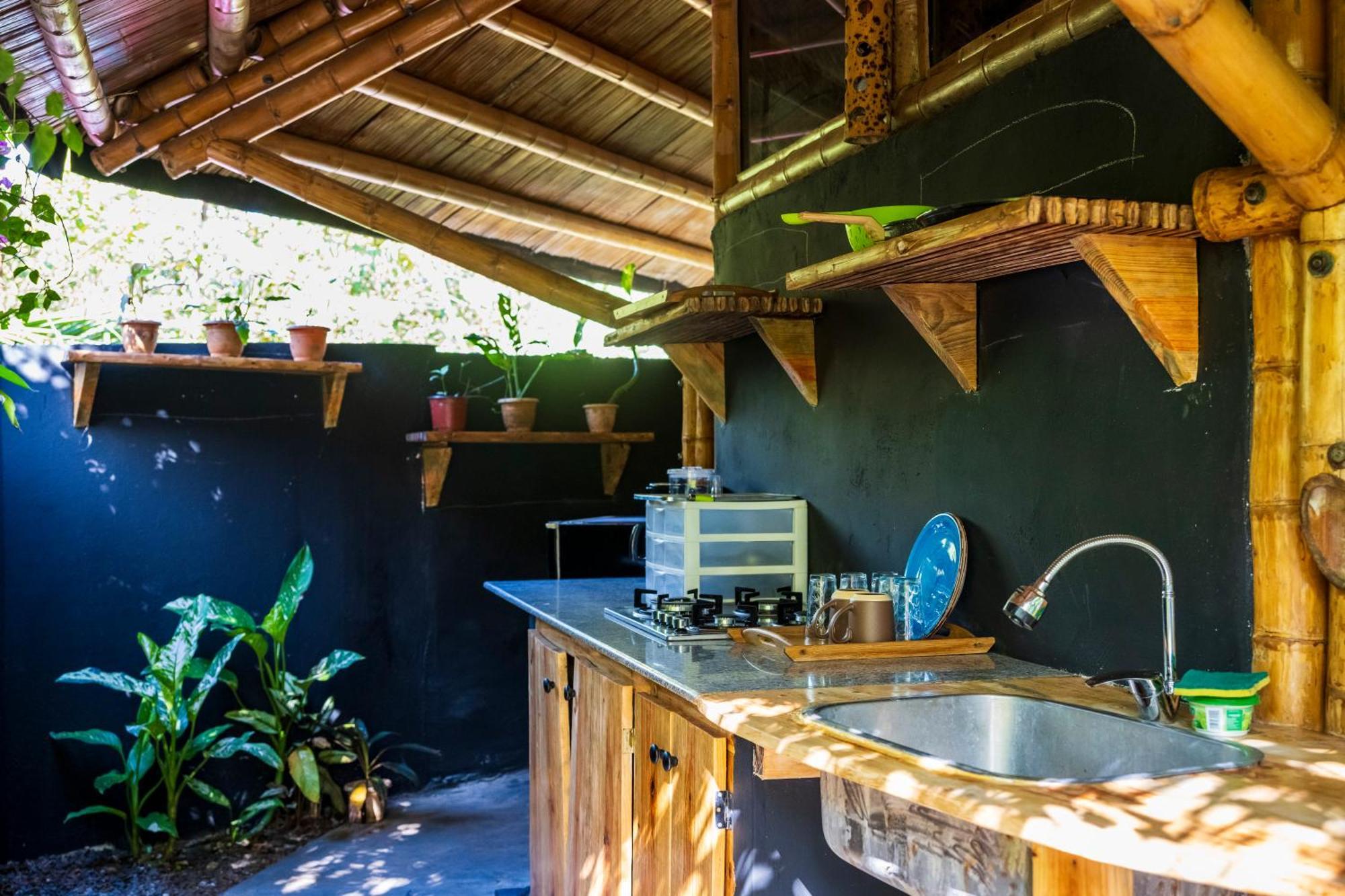 Eco-Lodge Deseo Bamboo Santa Catalina Exterior photo