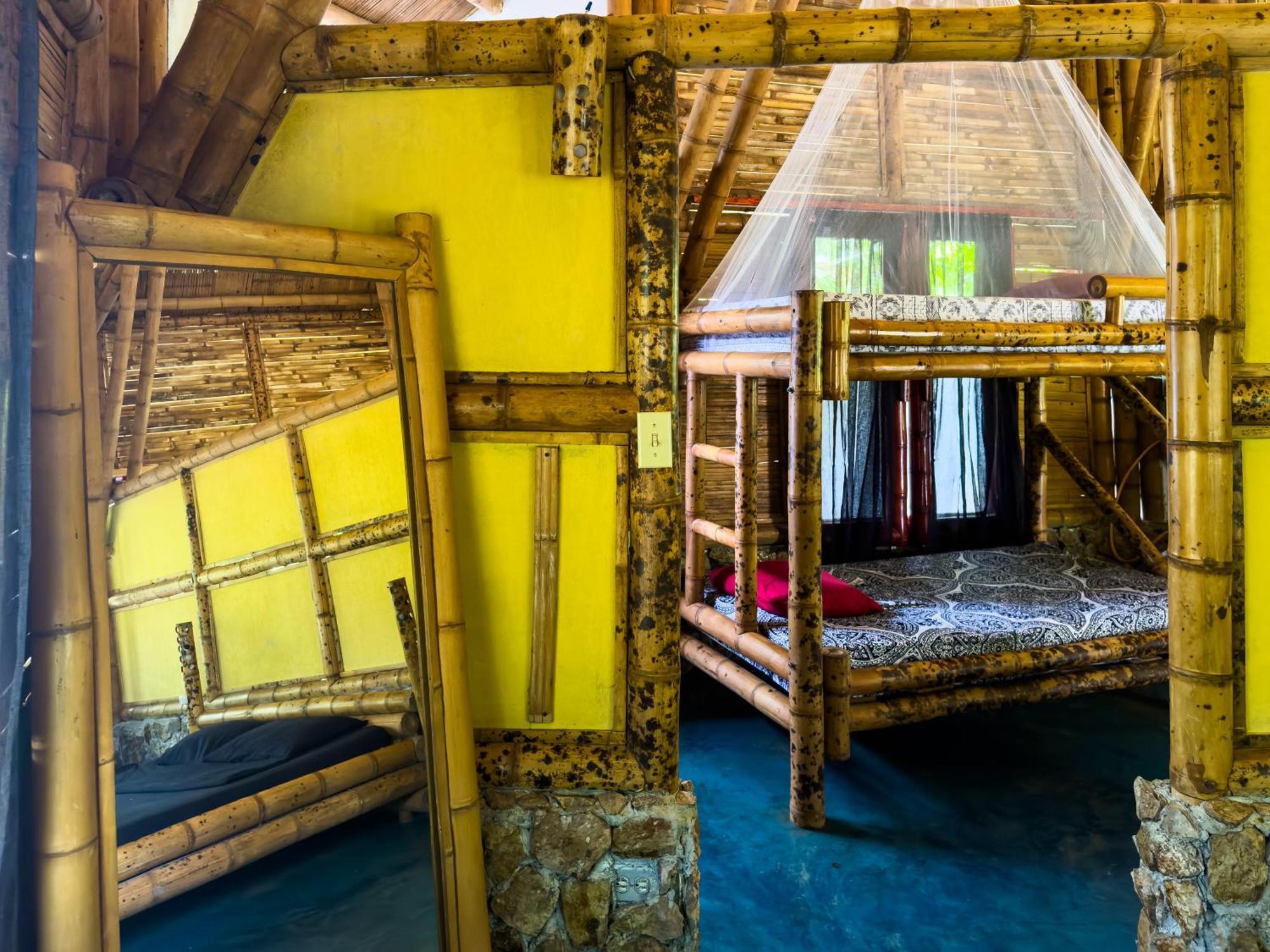 Eco-Lodge Deseo Bamboo Santa Catalina Exterior photo