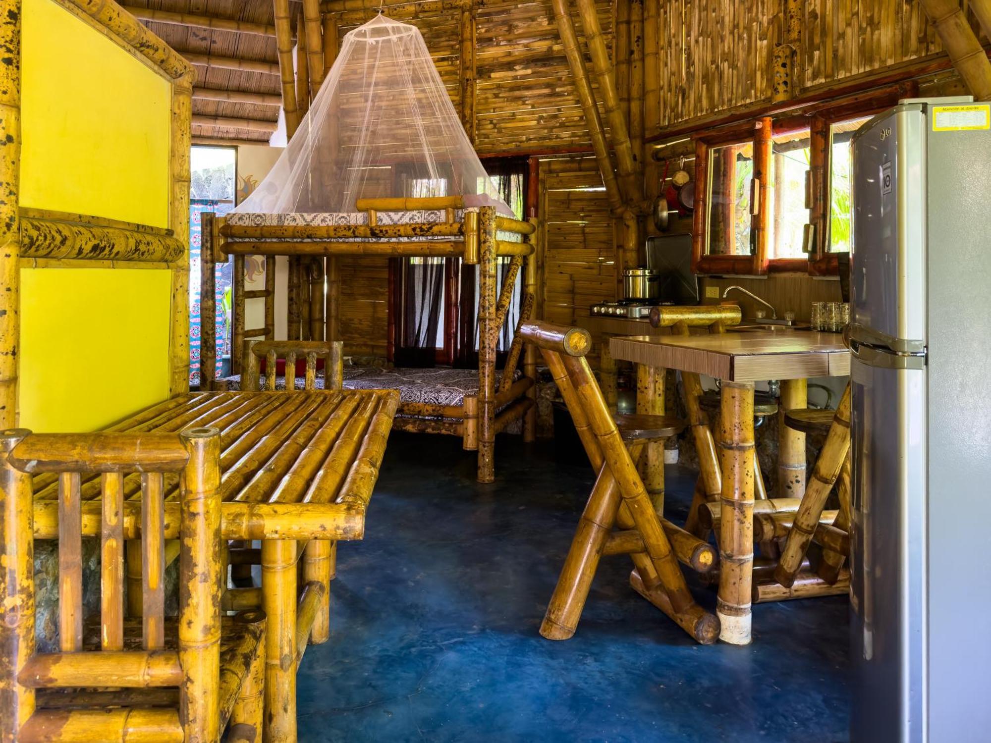 Eco-Lodge Deseo Bamboo Santa Catalina Exterior photo