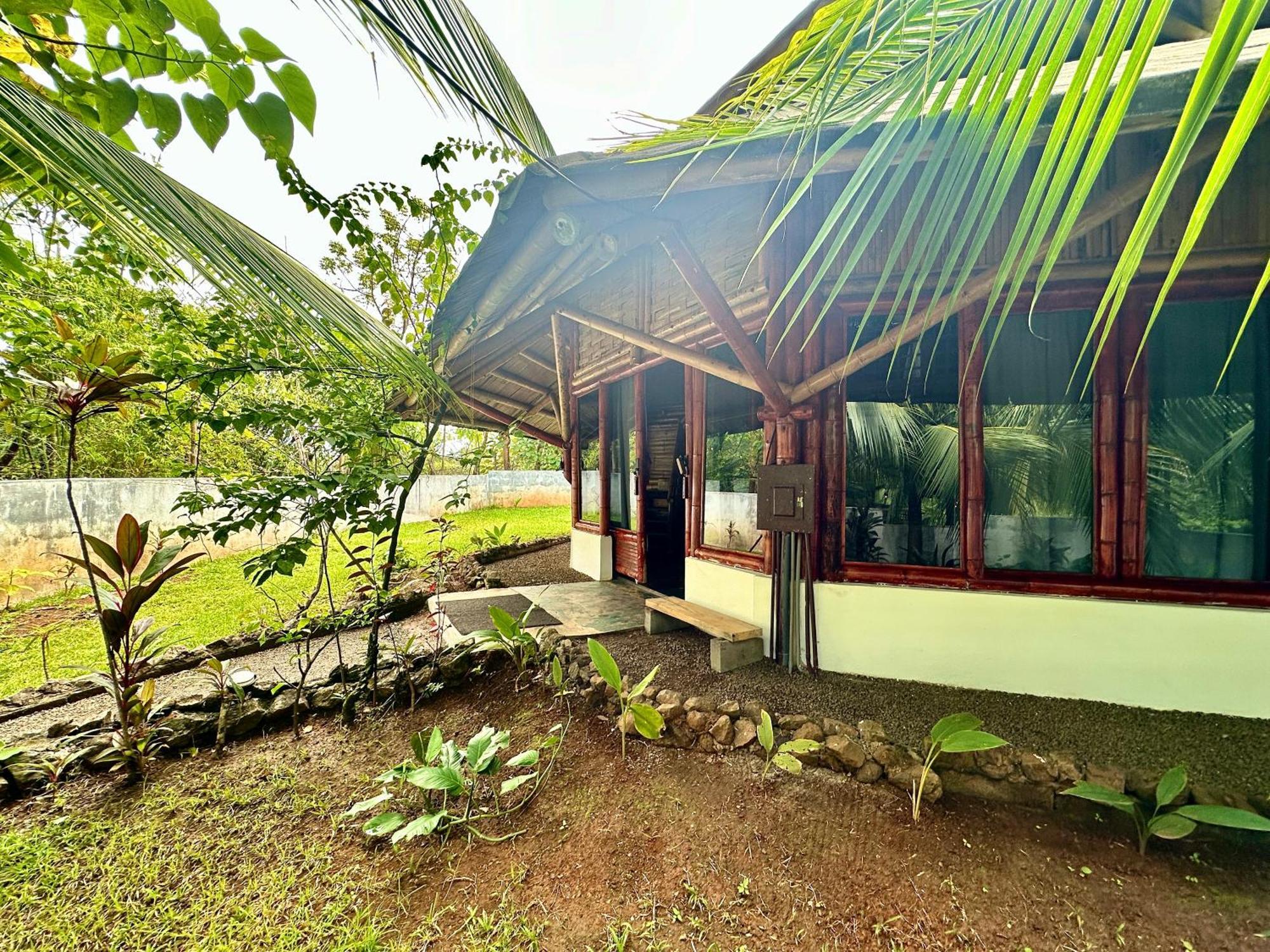 Eco-Lodge Deseo Bamboo Santa Catalina Exterior photo