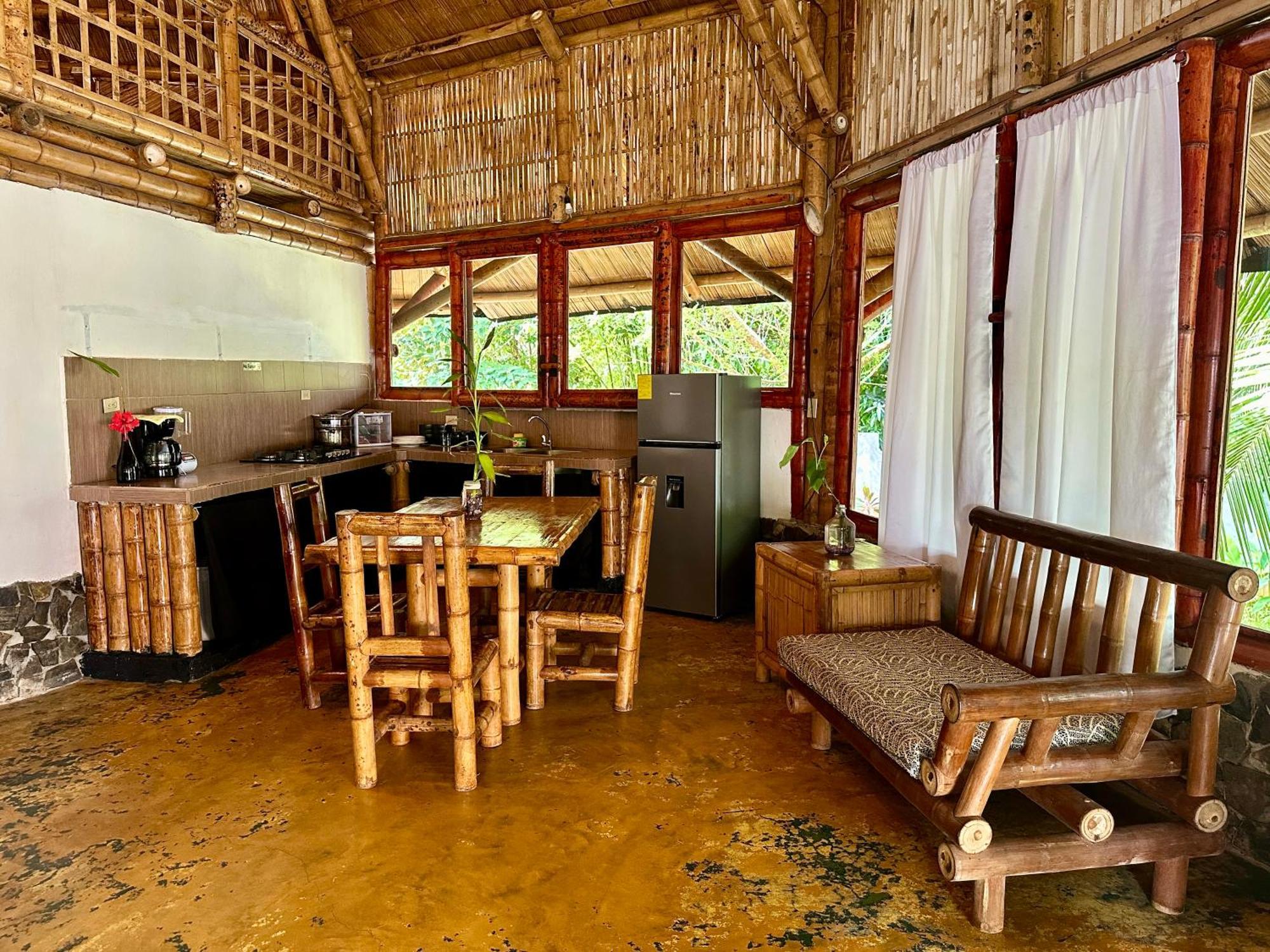 Eco-Lodge Deseo Bamboo Santa Catalina Exterior photo